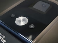 The 980 has a camera on top to help it navigate.