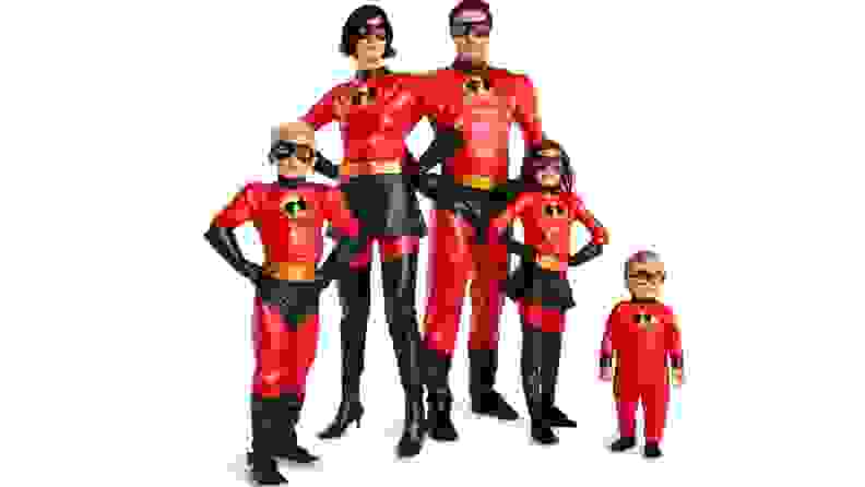 A family dressed as the character's from Pixar's The Incredibles