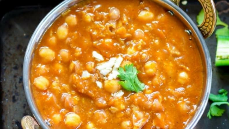 Vegan Chickpea Curry in Pressure Cooker Recipe