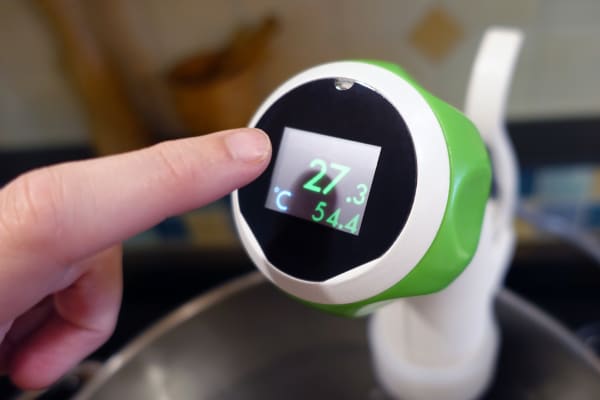 Nomiku touchscreen in use