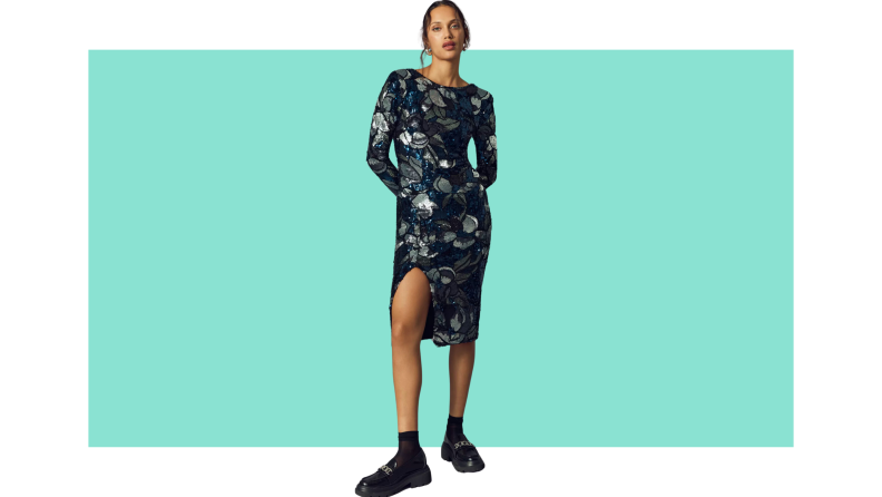 Long-Sleeve Slim Sequin Midi Dress