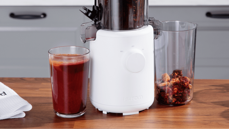 H310 Easy Clean Slow Juicer