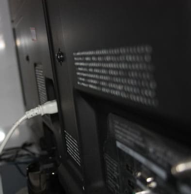 LG_60PS60_back.jpg