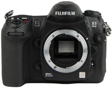 Fujifilm FinePix S5 Pro Digital Camera Review