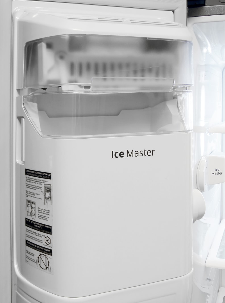 Samsung RS25H5121SR Icemaker