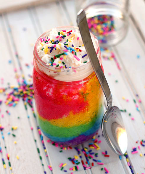 rainbow cake in a jar