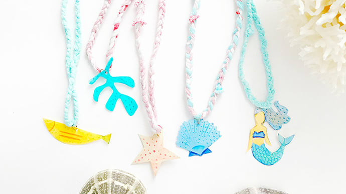 Sea life necklace
