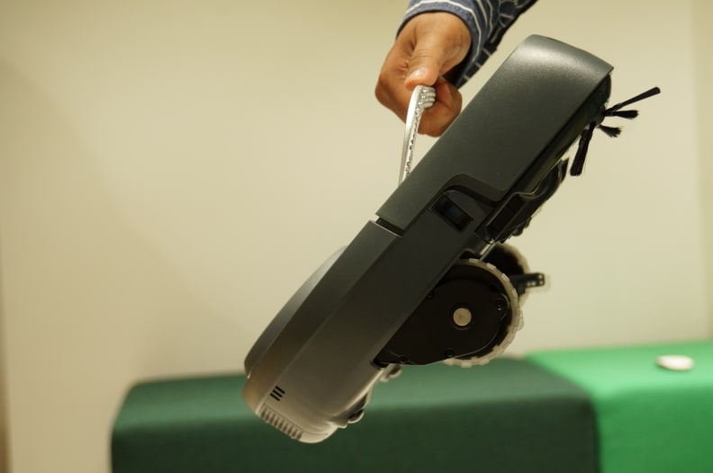 Robot Vacuum Handle