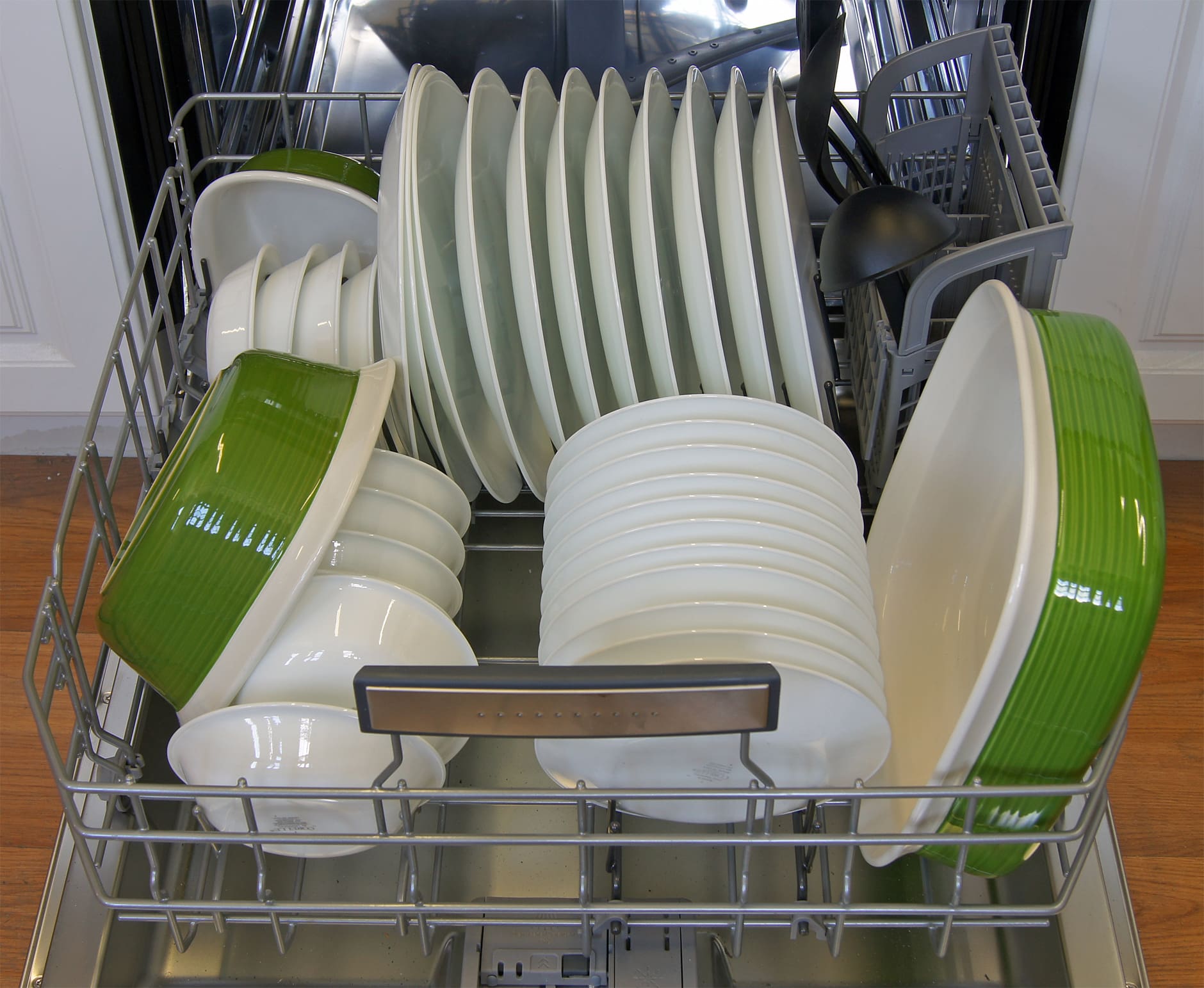 Bosch Benchmark Series SHX7PT55UC Dishwasher Review Dishwashers