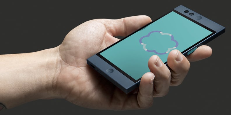 Nextbit Robin In Use