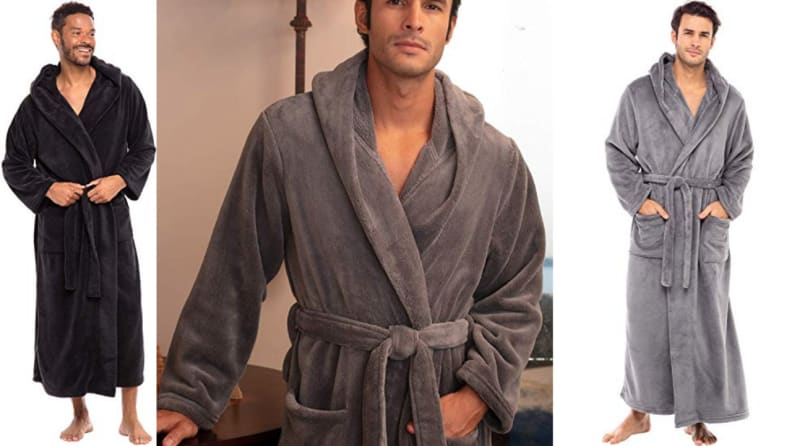 This full-length men's robe gets top marks from reviewers.
