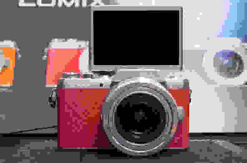 Panasonic Lumix GF7 – Selfie Screen