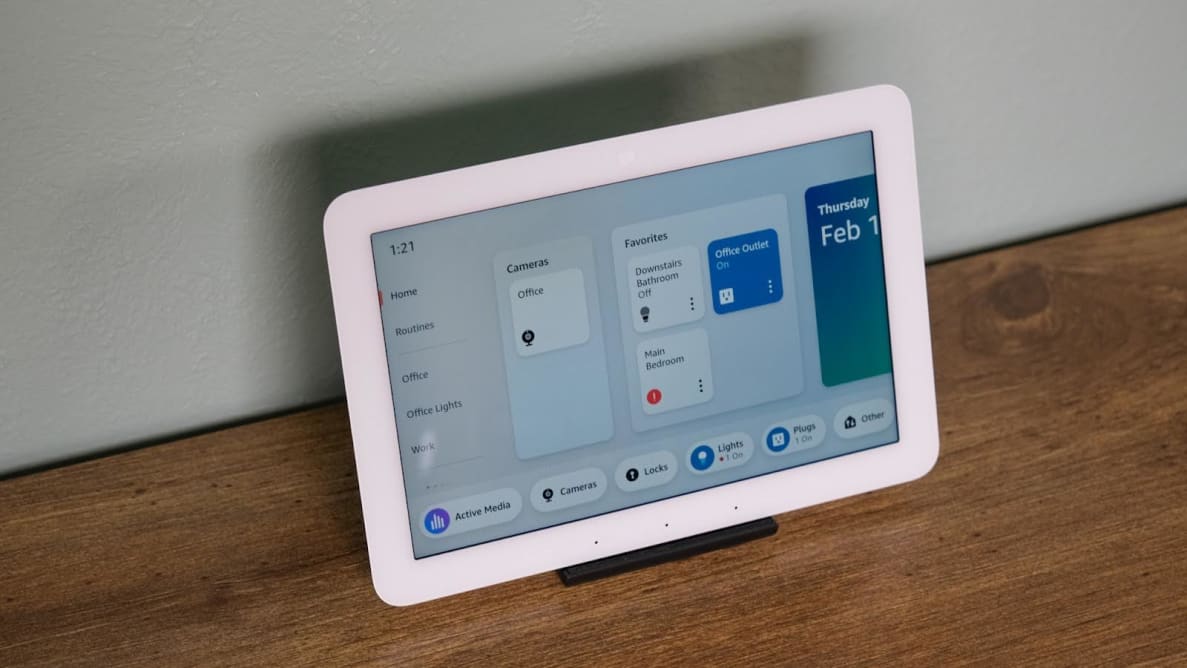 unveils new Echo Hub to take control of all your smart home