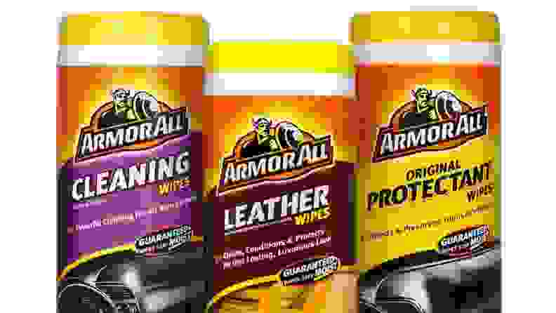What parents should keep in the car - ArmorAll wipes