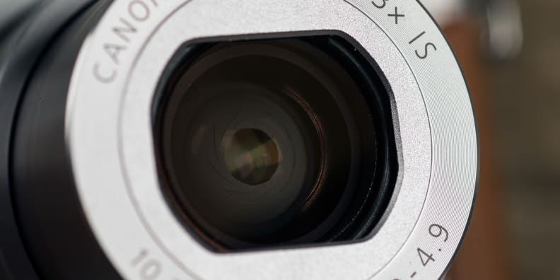 A photograph of the Canon PowerShot G9 X.