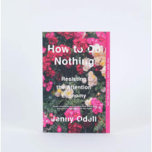 Product image of How to Do Nothing by Jenny Odell
