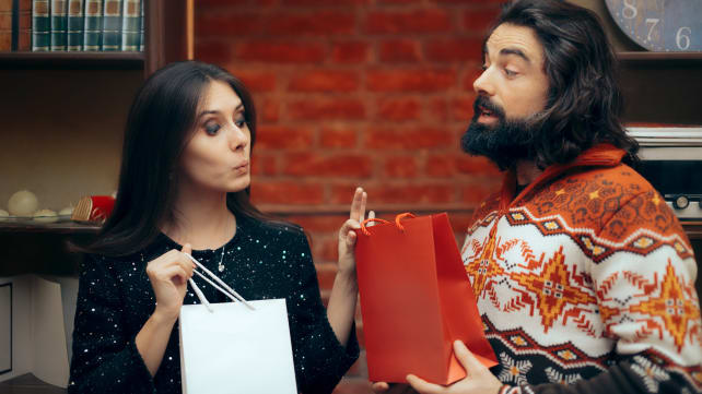 How much money should you spend on a White Elephant gift?