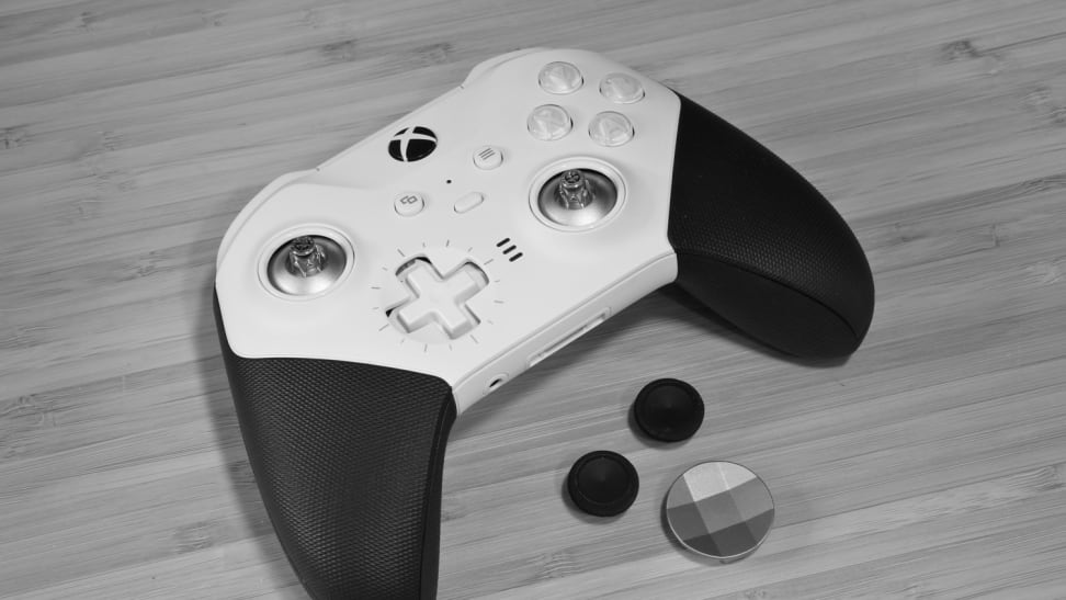5 Best Xbox One Controllers of 2024 - Reviewed