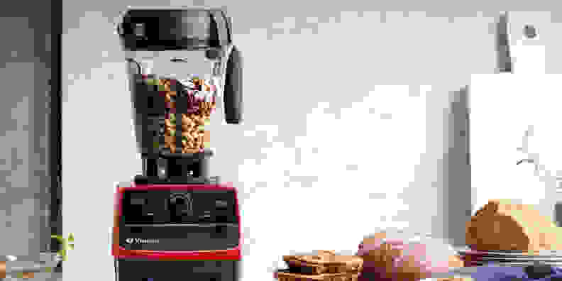 A photo of the Vitamix 5300.