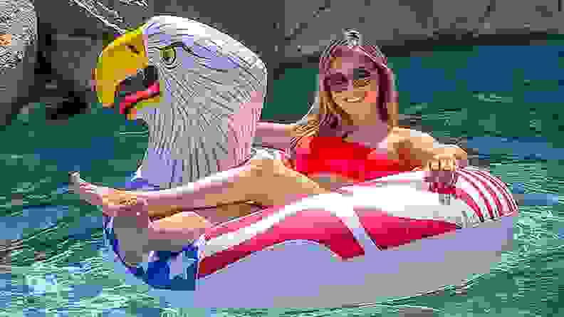 Bald eagle pool float