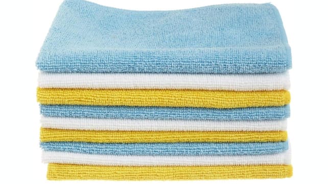 AmazonBasics microfiber