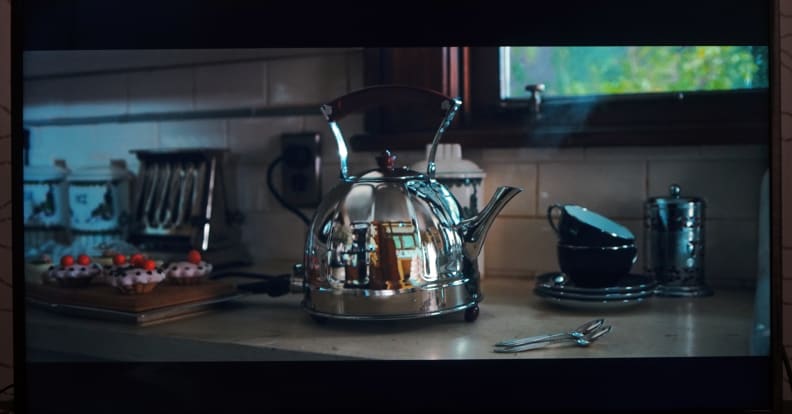 This HDR Blu-ray certainly doesn't look bad, but you'd never know it was playing HDR content based on the generally unimpressive luminance and color range (compared to more accomplished HDR TVs).