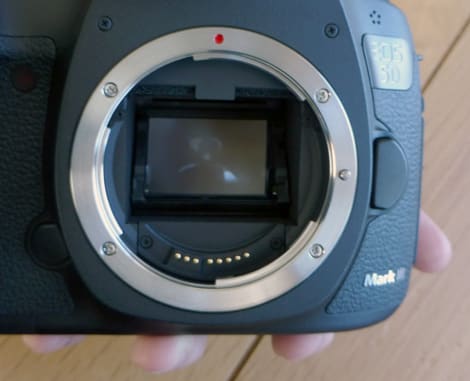FI Lens Mount Photo