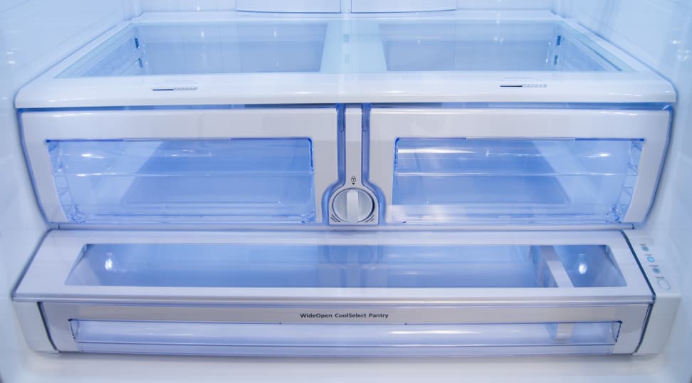 Samsung RF28HDEDBSR Crisper Drawers