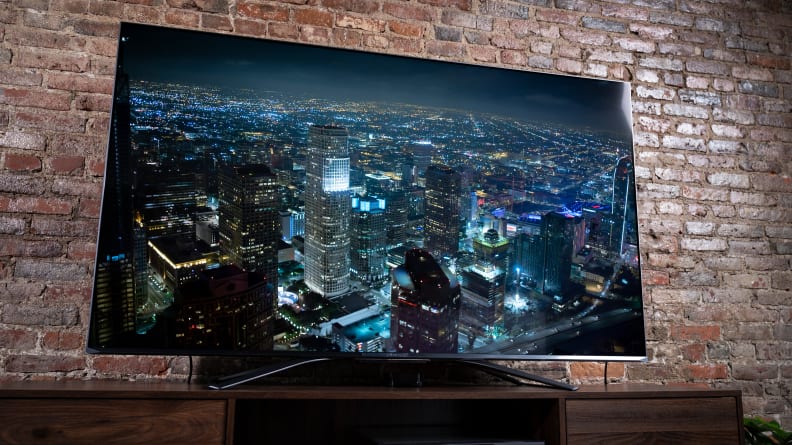 The Apple TV 4K's city screensaver on a TV