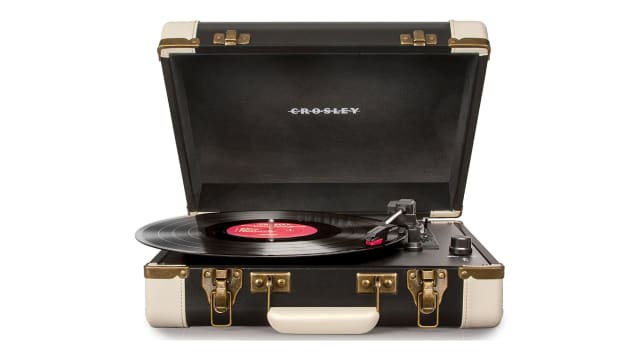 Crosley CR6019A-BK Executive Portable USB Turntable