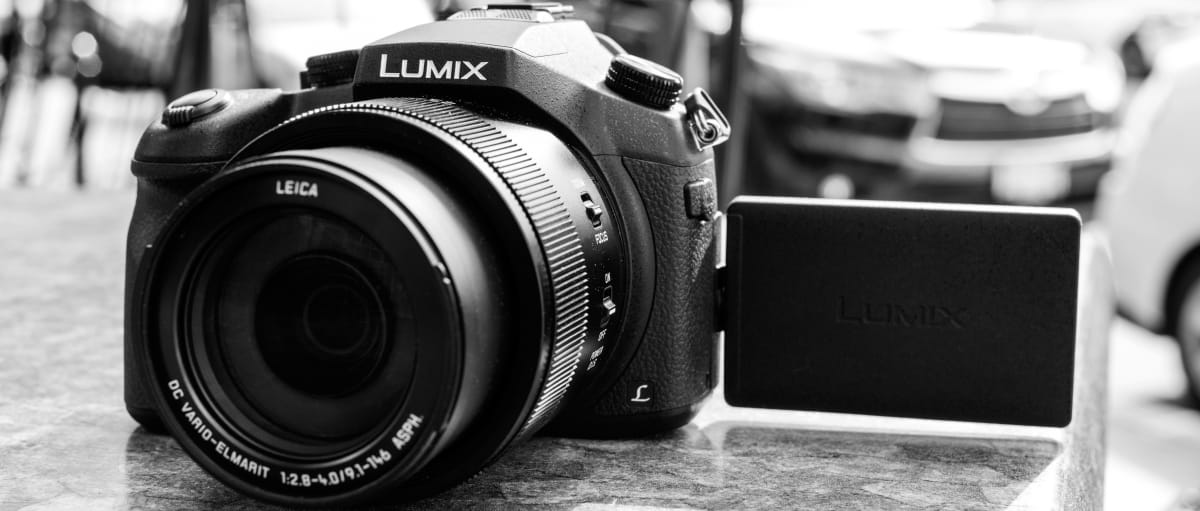 Afleiden Veilig Me Panasonic Lumix FZ1000 Digital Camera Review - Reviewed