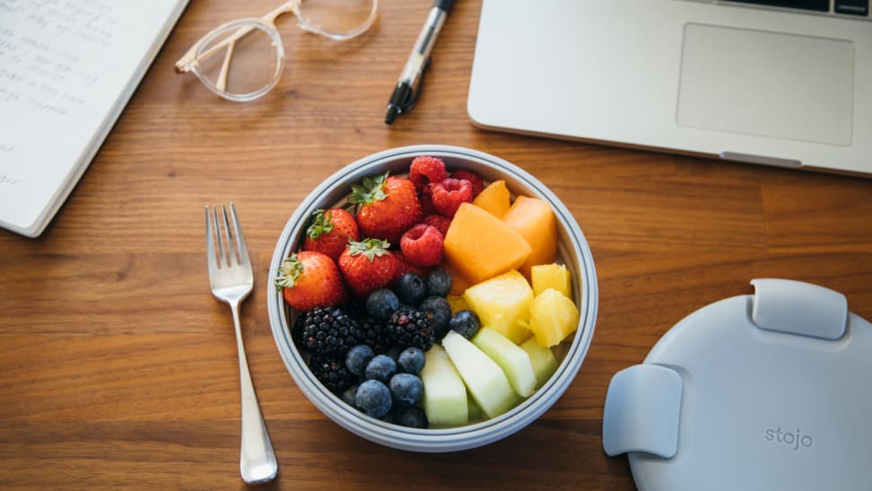 This Collapsible Food Storage Container Is a Desk Lunch Dream