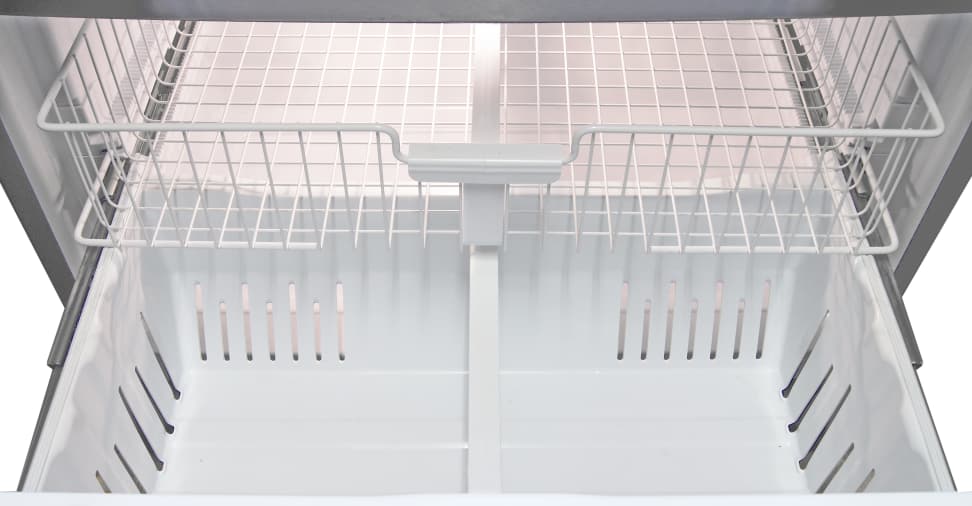 Whirlpool WRX735SDBM Freezer
