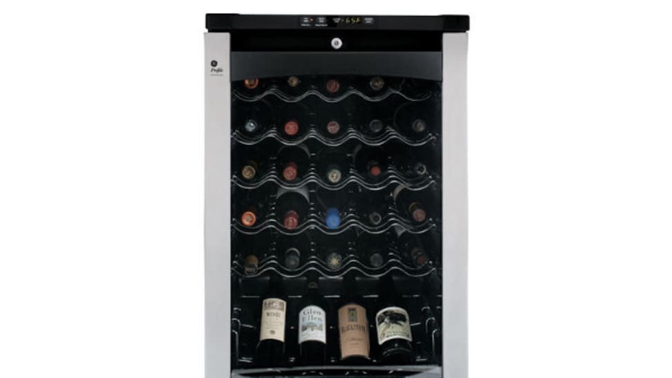 Ge profile wine best sale cooler 29 bottles