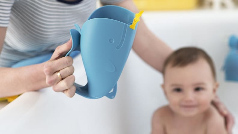 Skip Hop Moby Bath Tear-Free Waterfall Rinser