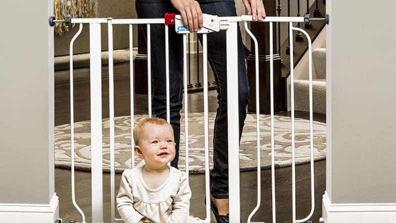 Regalo Easy Step Baby Gate