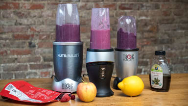 以下是我们测试过的最好的个人搅拌器（从左起）：NutriBullet、Ninja Fit和Magic Bullet。