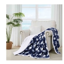 Product image of West Marine Deck Throw Blanket