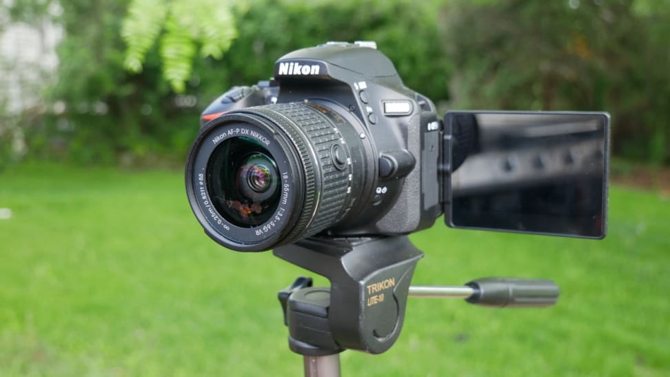 Nikon2