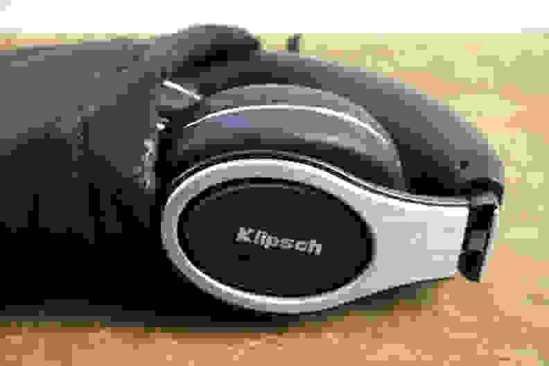 Klipsch Reference On-Ears compact bag