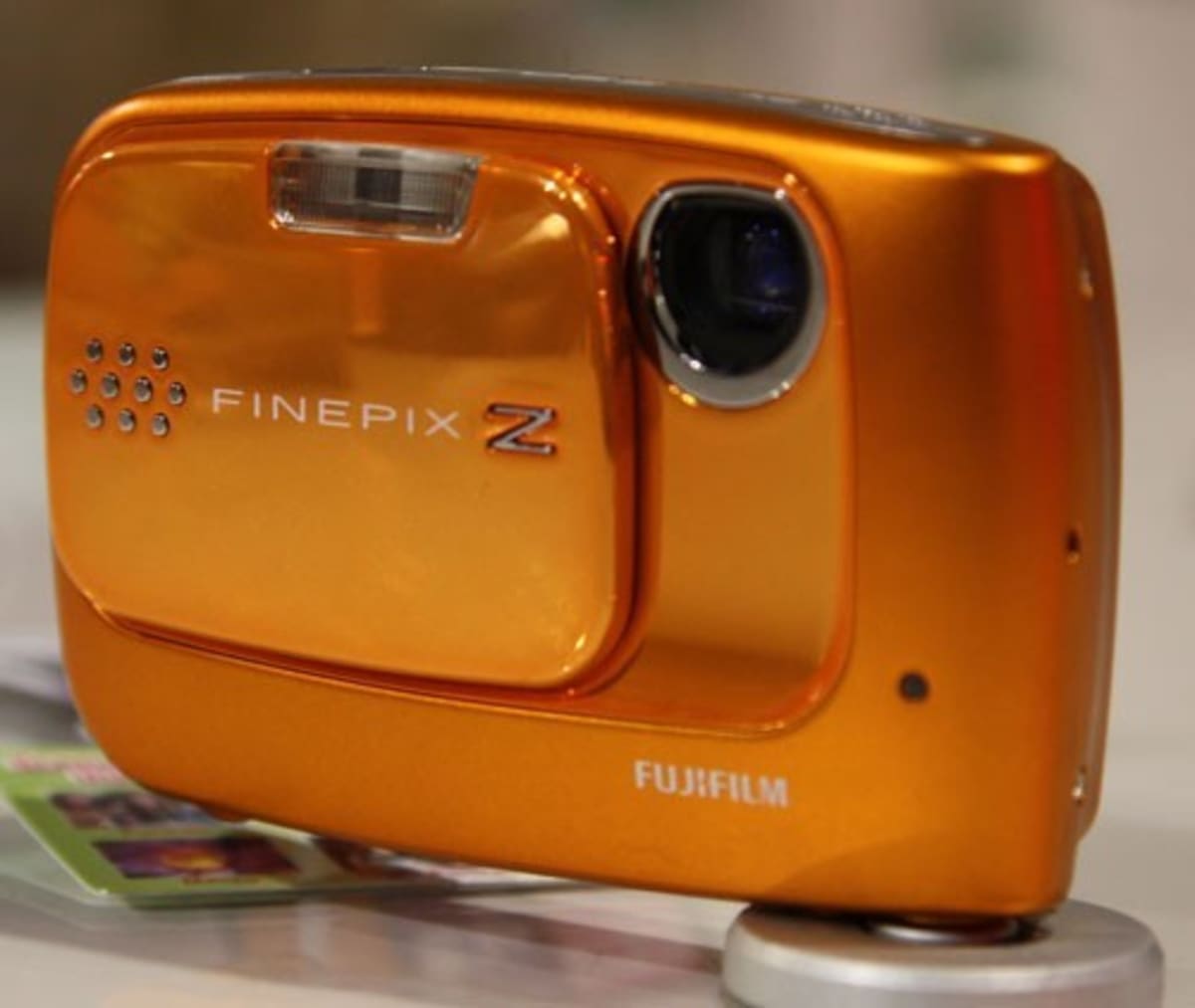 Cameras Reviews, Features, and Deals Reviewed