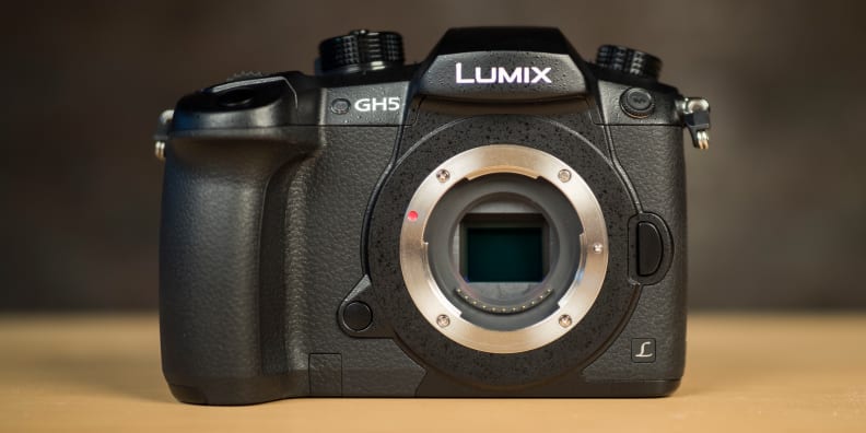 Lumix GH5