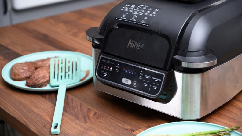 Ninja Foodi Grill Review: We Tried All 5 Of The Internet-Famous Indoor  Grill's Features