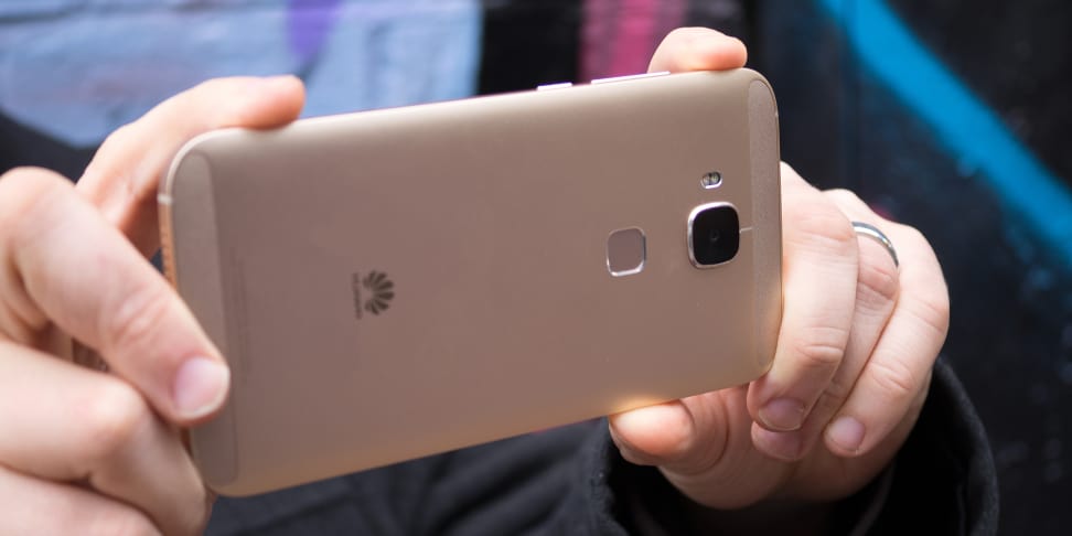 Huawei GX8 Camera In Use