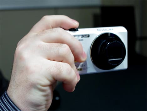 Casio EX-ZR200 First Impressions Review - Reviewed