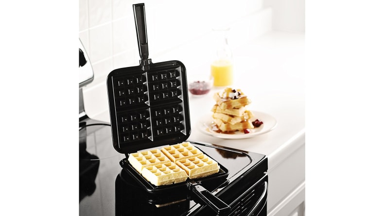 Cast Iron Waffle Maker