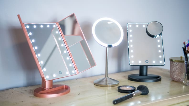 lighted make up mirror