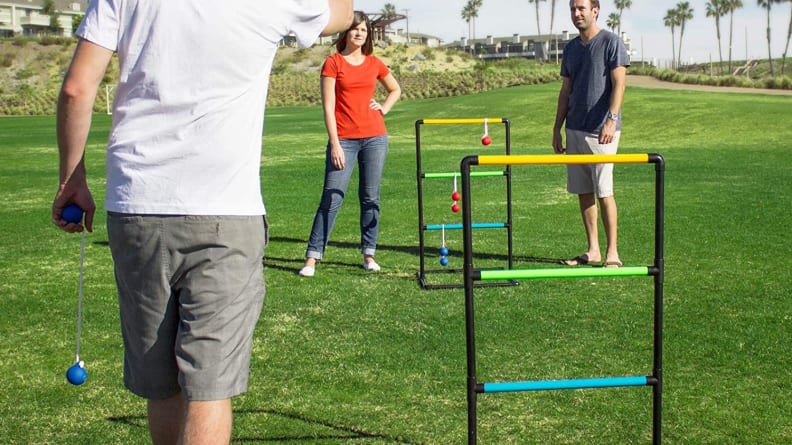 2 in 1 Horseshoe & Ring Toss Game Set Outdoor Game for Family - Horseshoe  Set Best Yard Party Lawn Beach Games Perfect for Adults, Kids 