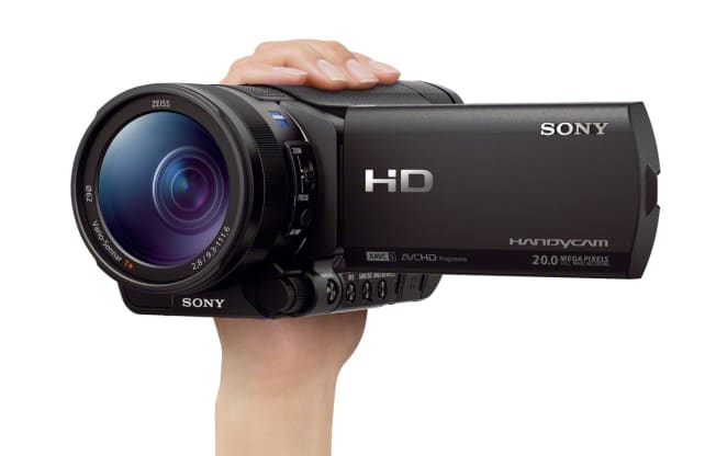CX900B_hand2-1200.jpg