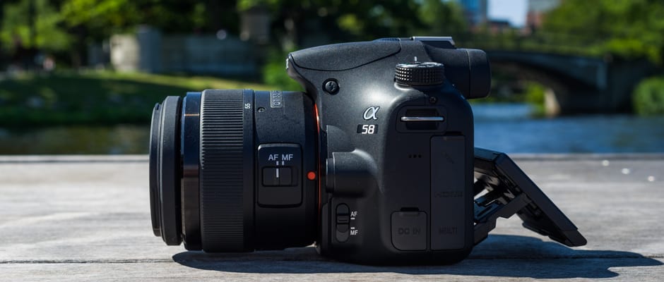 Publicatie vacuüm Losjes Sony Alpha A58 Digital Camera Review - Reviewed